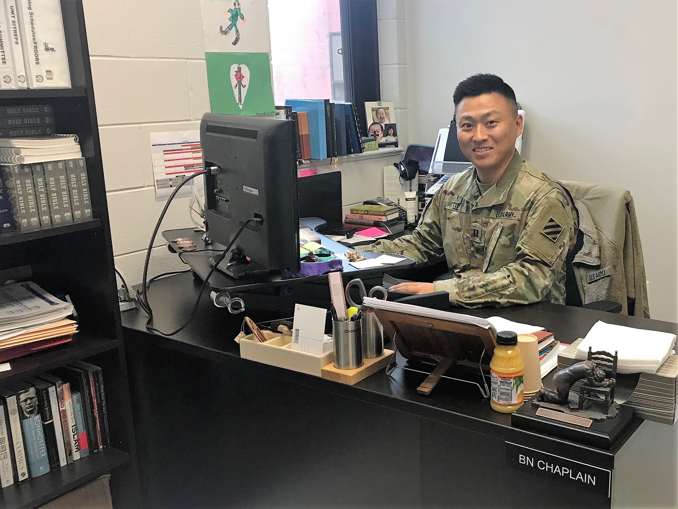 미 육군 3사단 소속 부대에서 군목으로 사역하고 있는 이두수 목사, 사진 제공 이두수 목사. 