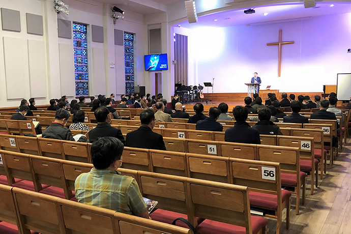 The Rev. Kwangtae Kim of First Korean United Methodist Church in Wheeling, Ill., preaches at the opening worship service of the Charisma Revival, held at First United Methodist Church in Flushing, New York. Photo by the Rev. Thomas E. Kim, UM News. 