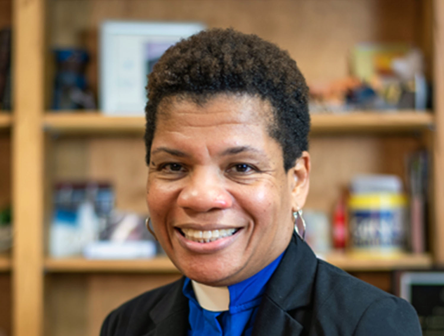 O Reverendo. Autura Eason-Williams, superintendente do distrito metodista unido, de 52 anos, foi morta por dois adolescentes em 18 de julho em frente à sua casa para roubar seu carro. Foto cortesia do BMCR (Caucus Metodista Negro para Renovação da Igreja).