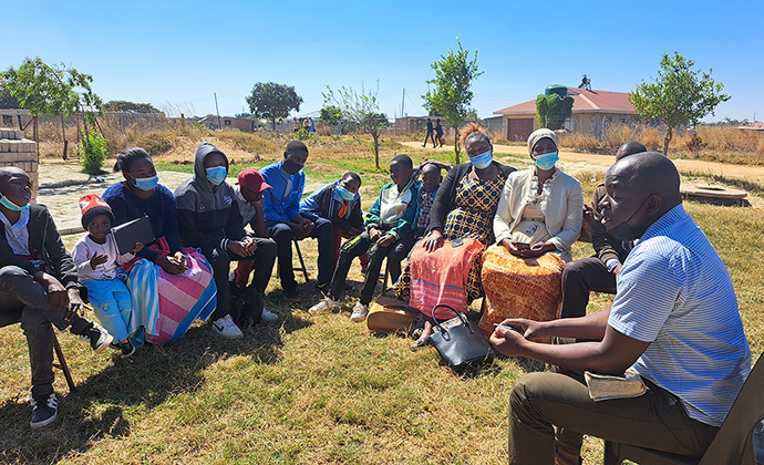 Kurai Baureni, a member of Ebenezer United Methodist Church, leads a community Bible study class in Chitungwiza, Zimbabwe. The Chitungwiza Marondera District trained 40 class leaders through the Community Bible Study International program, and today there are 161 classes functioning. Photo by Priscilla Muzerengwa, UM News.