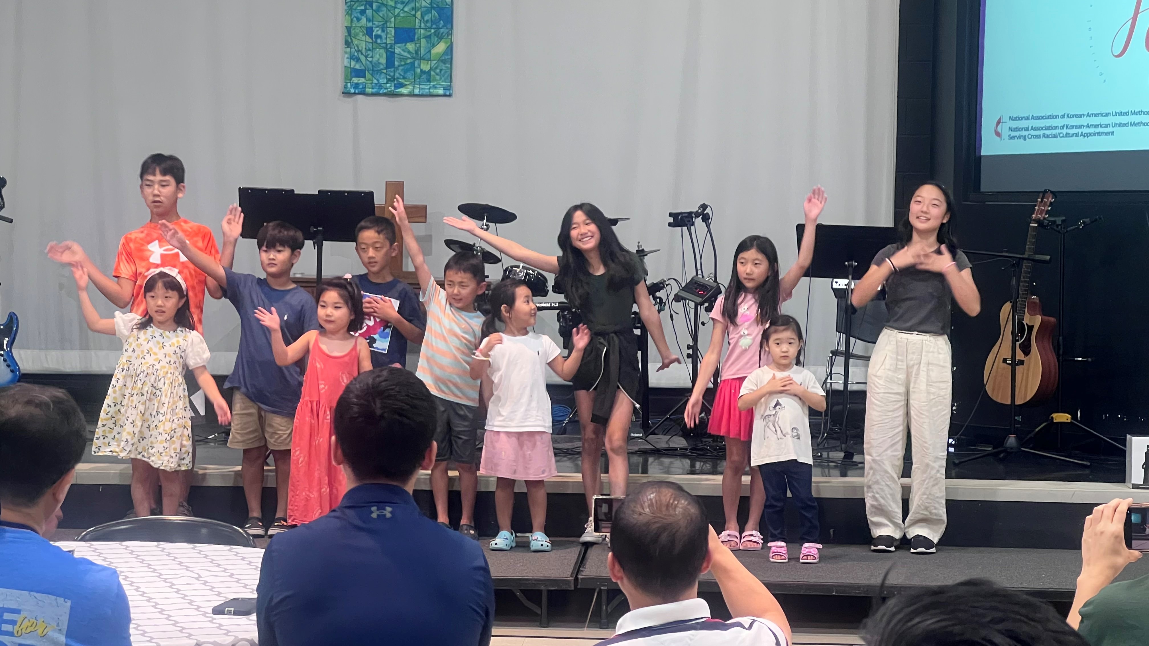 연합 연차대회 둘째 날 열린 장기 자랑(Talent Show)에서는 집회에 참석한 목회자의 자녀들이 찬양에 맞춰 율동을 하고 있다. 사진 제공, 현혜원 목사.