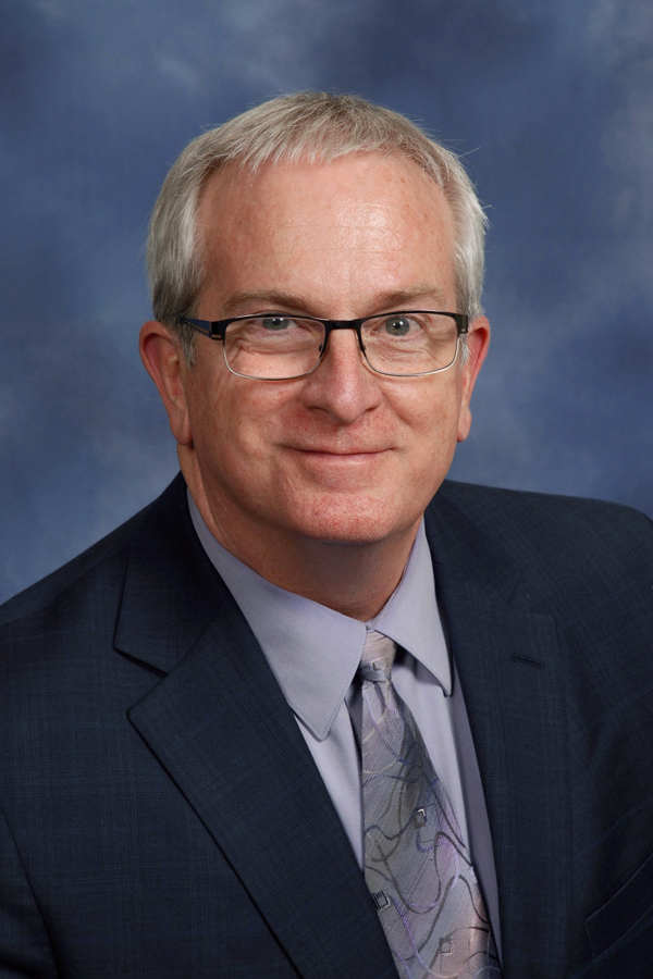 Greg Bergquist, alto ejecutivo de la Junta Metodista Unida de Educación Superior y Ministerio, se jubilará a partir del 30 de junio de 2024. Foto cortesía de Educación Superior y Ministerio.