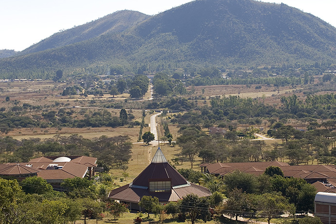 Vue de Africa University de Mutare, au Zimbabwe. 2013 fi le photo par Mike DuBose, UM New s.